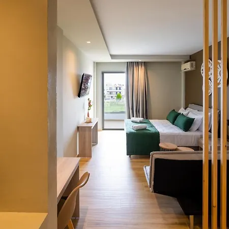 Nicolas Grand Suites, Adults Only