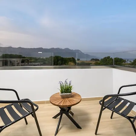 Nicolas Grand Suites, Adults Only Hotel