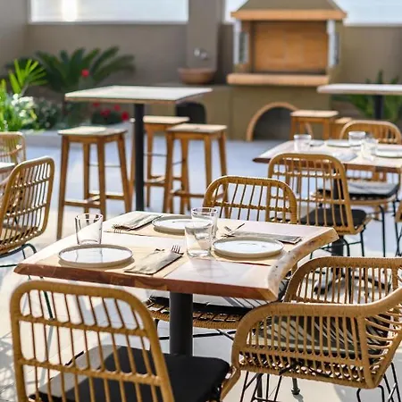 Hotel Nicolas Grand Suites, Adults Only 4*