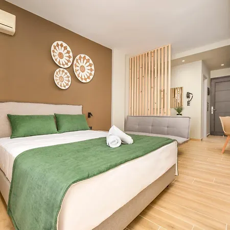 Nicolas Grand Suites, Adults Only Hotel