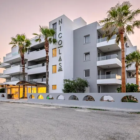 Nicolas Grand Suites, Adults Only 4*