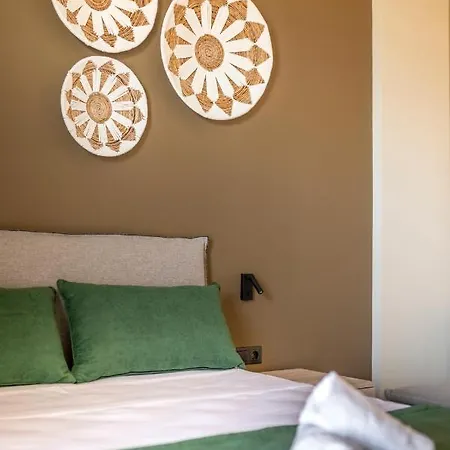 Nicolas Grand Suites, Adults Only Hotel