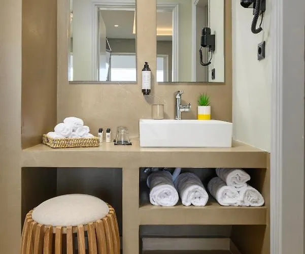 Nicolas Grand Suites, Adults Only 4*
