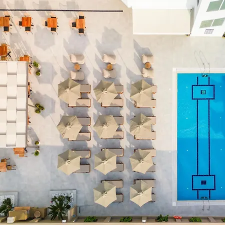 Nicolas Grand Suites, Adults Only Otel