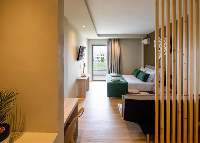 Nicolas Grand Suites, Adults Only
