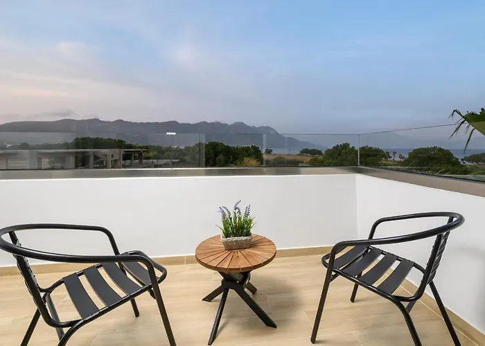 Nicolas Grand Suites, Adults Only Hotel