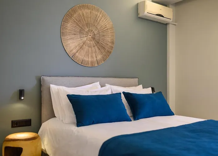 Nicolas Grand Suites, Adults Only Hotel